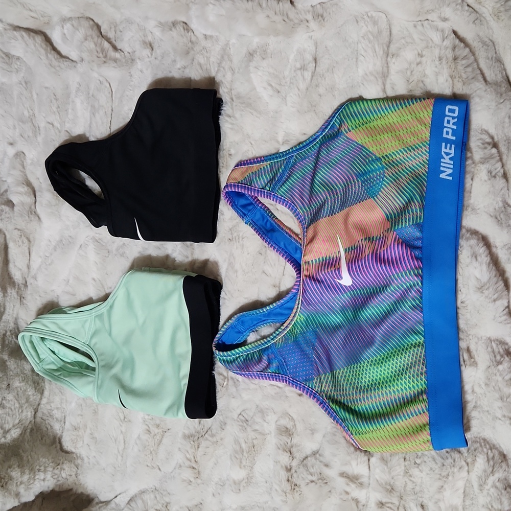 Nike swoosh sports bra